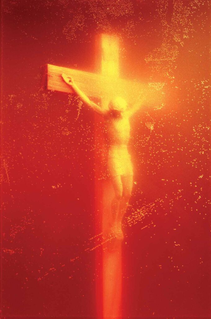 Immersions, 1987-1990 © Andres Serrano Courtesy of the artist and the Galerie Nathalie Obadia, Paris/Brussels